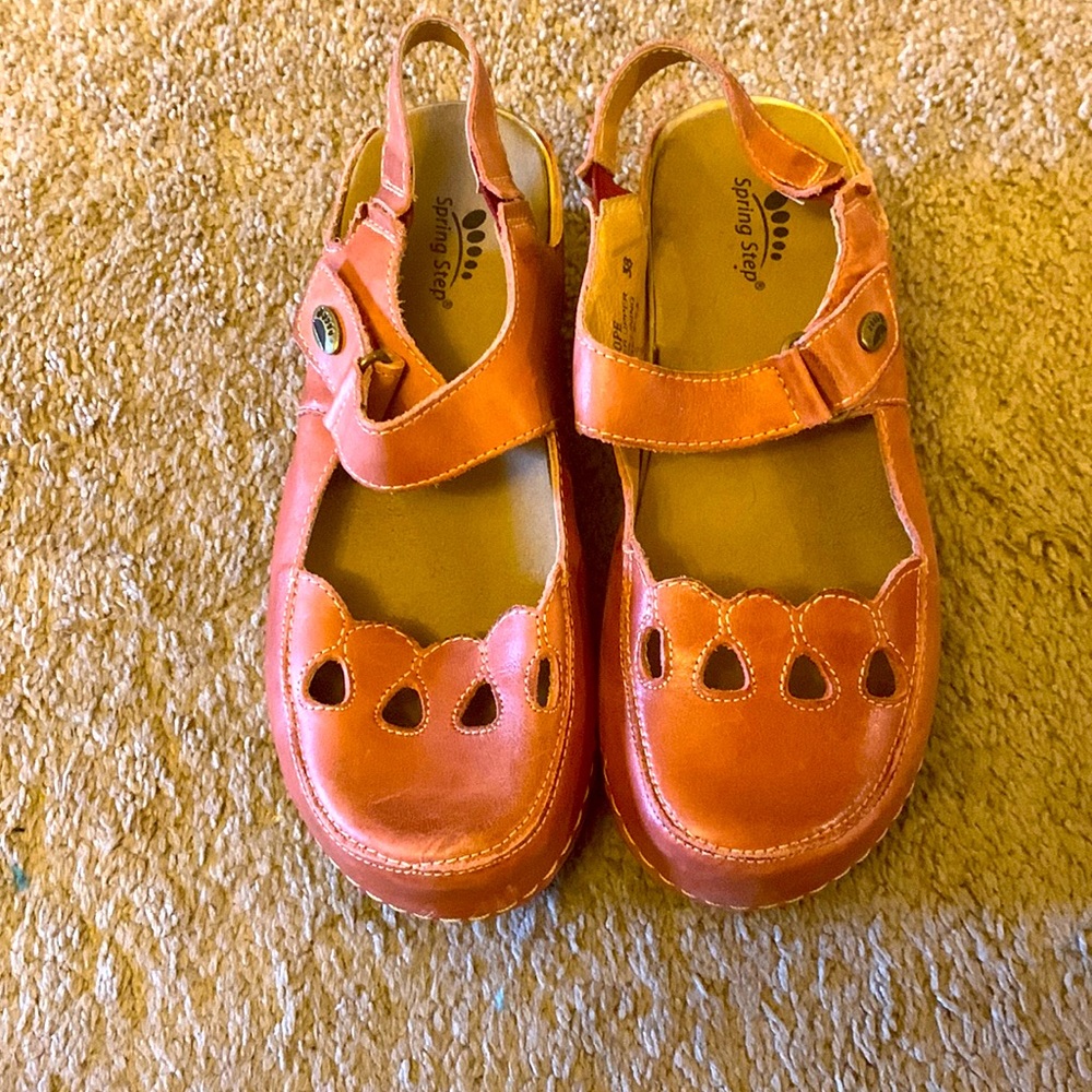Womens clogs